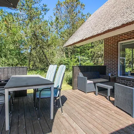 Blavand Holiday home *